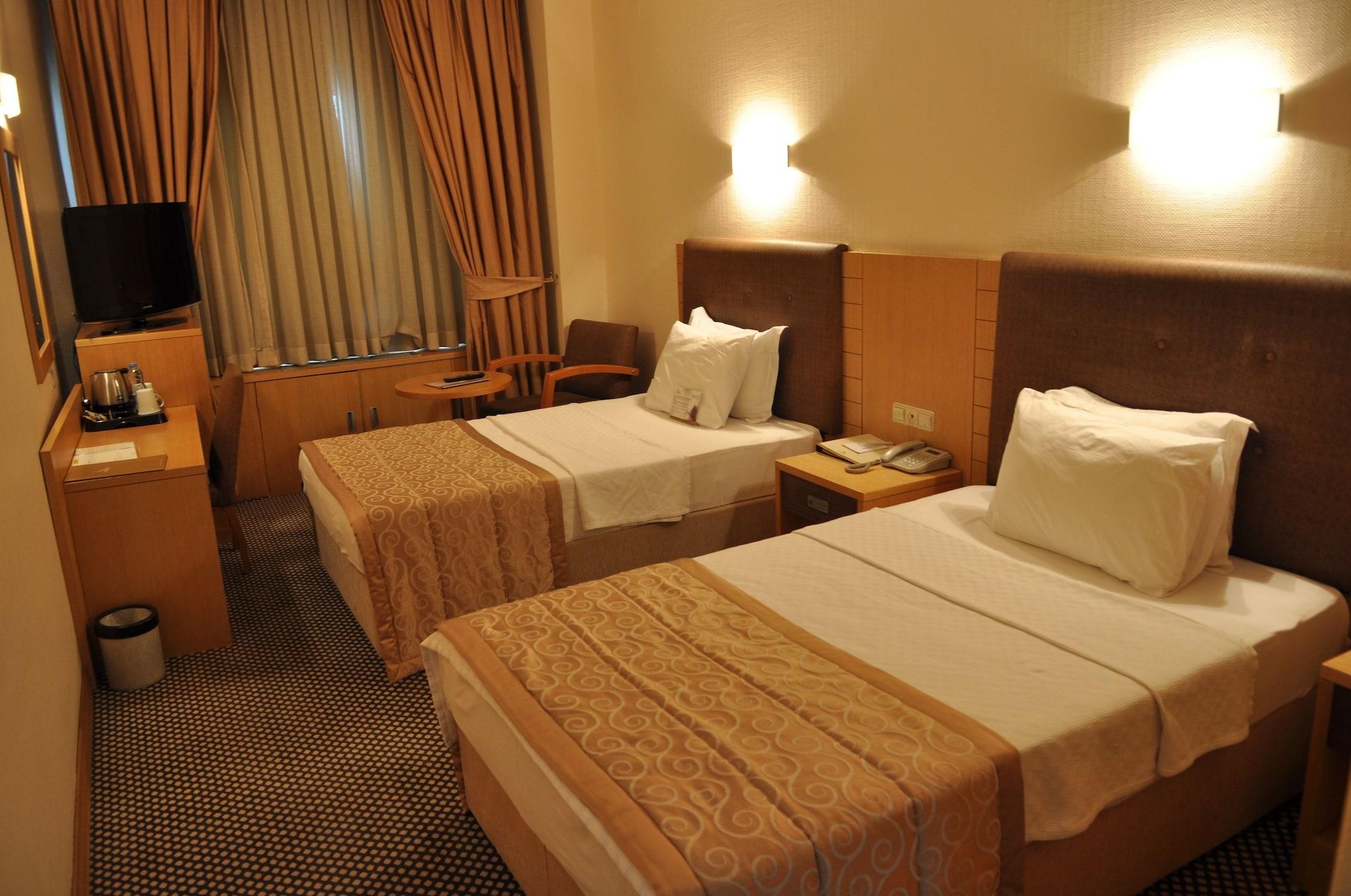 Surmeli Adana Hotel Exteriör bild